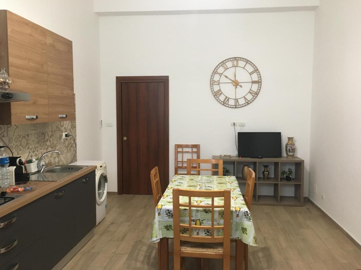 "Casa Sole" Apartment Catania Bagian luar foto